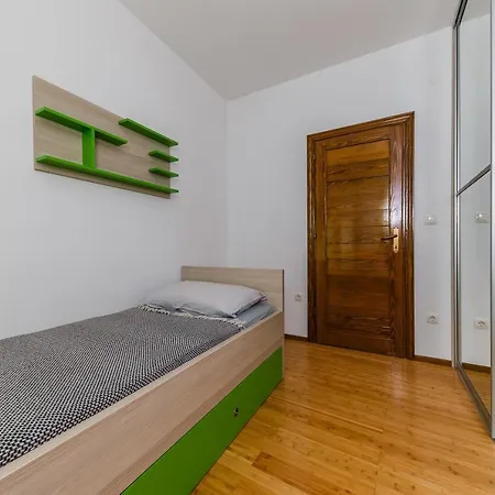 Apartment Radun Porat Apartmán *